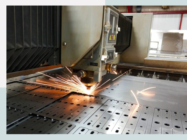 Лазерная резка металла в Лобне от 620 руб.